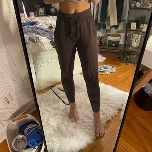 Lululemon joggers